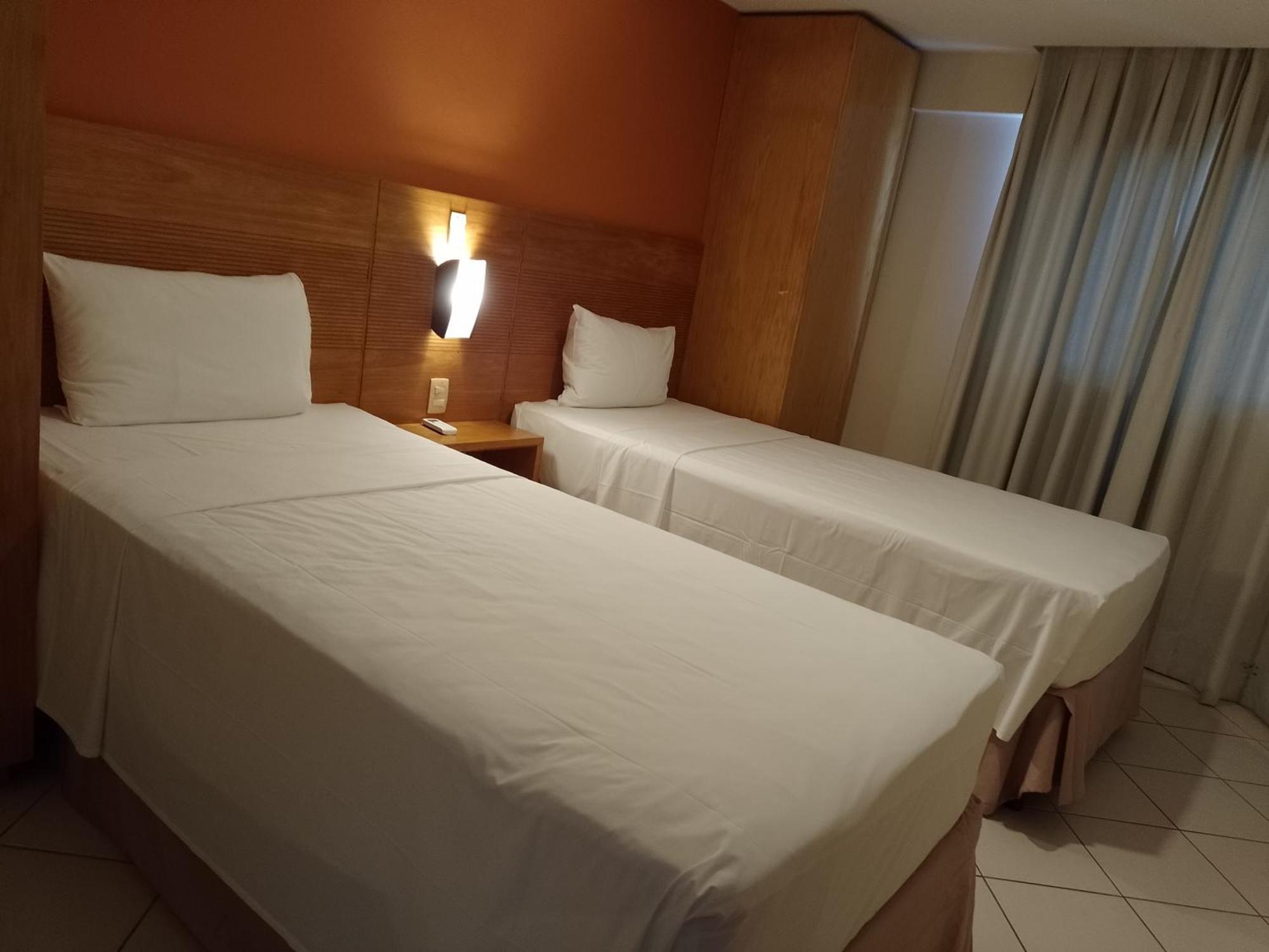 Natal Plaza Suites- Ponta Negra Екстер'єр фото