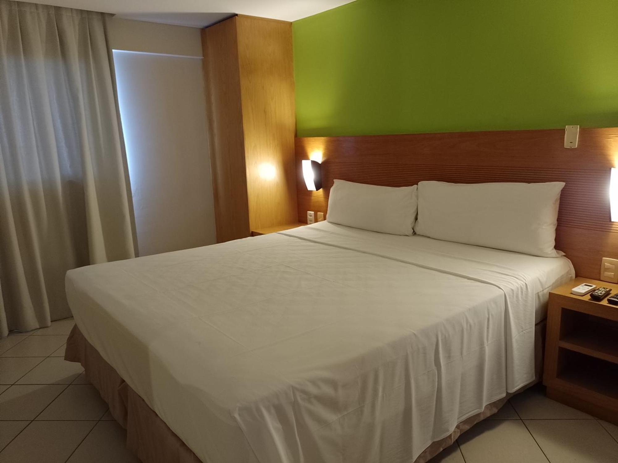 Natal Plaza Suites- Ponta Negra Екстер'єр фото